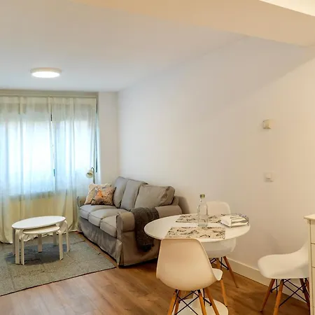 Apartamentos Riojaland En Lardero Con Garaje Exterior foto