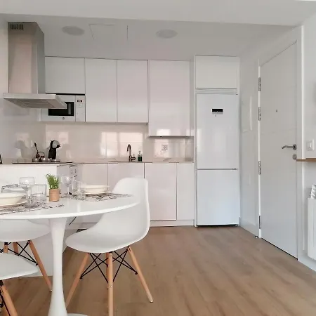 Apartamentos Riojaland En Lardero Con Garaje Exterior foto