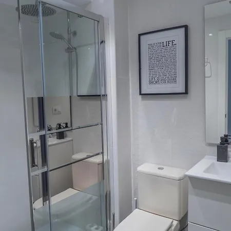 Apartamentos Riojaland En Lardero Con Garaje Exterior foto