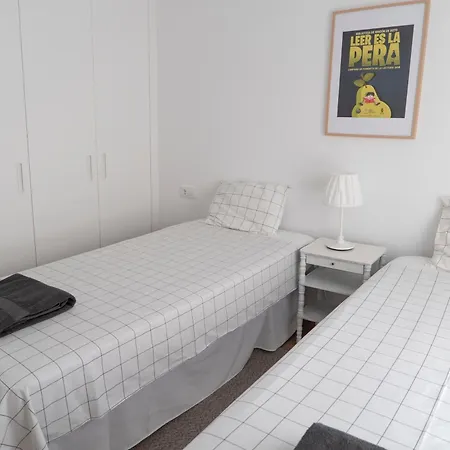 Apartamentos Riojaland En Lardero Con Garaje Exterior foto